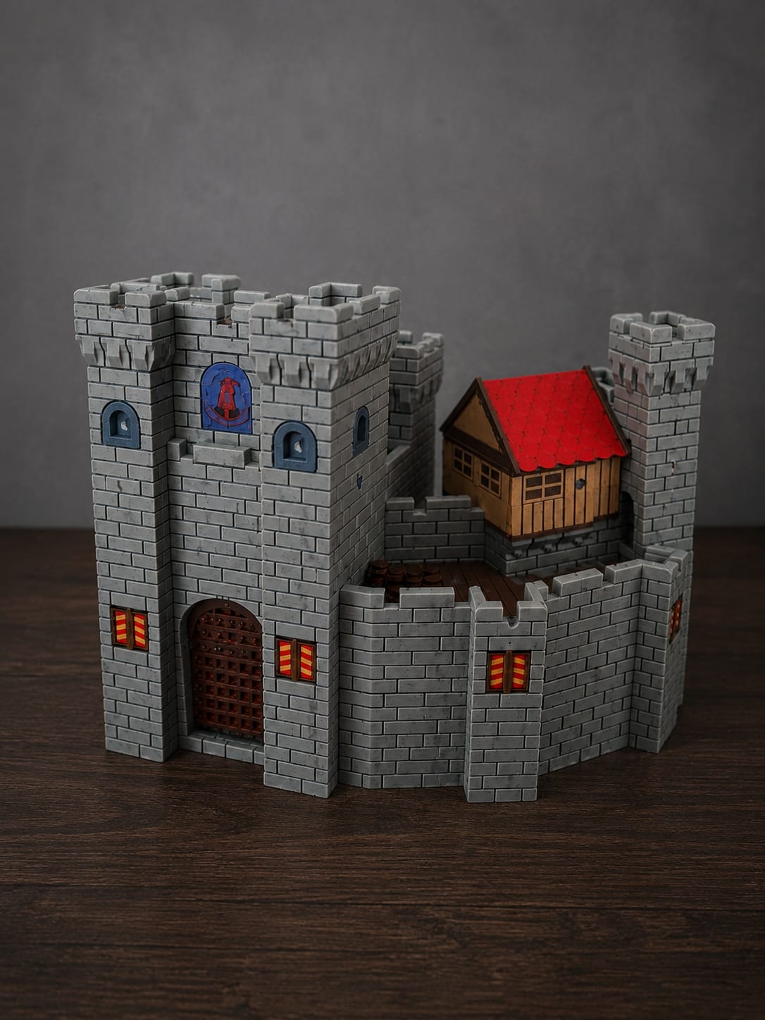 Castle Emberlock (Edição Limitada)